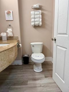 Coastal Comfort Hotel - - 2