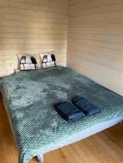 Minimalism by the sea- wind, bed and sun - 8
