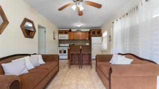 The Reef 1 walking disntance to Steps Beach - 3