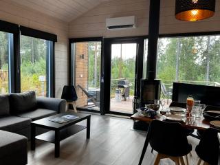 Himoskuutio 2, 4 hlö mökki porealtaalla, ei lisäkuluja! - 1