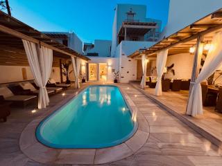 Renthousetinos - Tinos - 0