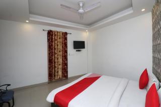 Hotel O Diamond Star - New Delhi - 3