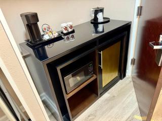 Coastal Comfort Hotel - - 2