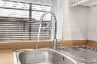 Luxury Serviced Apartments - Aurum House, York Street, Central Blackpool FY1 - Blackpool - 6
