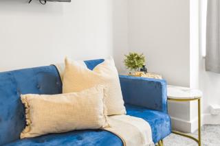 Luxury Serviced Apartments - Aurum House, York Street, Central Blackpool FY1 - Blackpool - 3