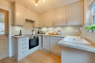 Munton Cottage - Crakehall - 2