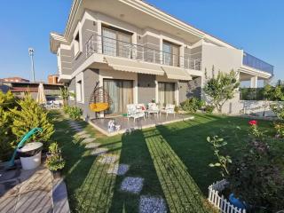 A comfortable villa with pool in Cesme VillaAtasoy - Reisdere - 2