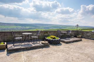 Weavers Cottage - Cowling - 9