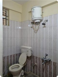 Cozy private single room in a 2BHK near HSR layout - Bangalore - 8