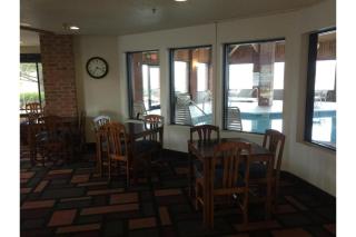 Capital O Amerihost Inn and Suites Fulton Hwy 54 MO - Fulton - 6