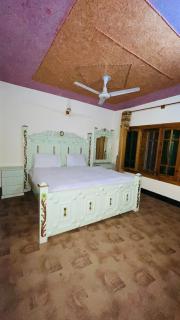Velvet Pine Appartment - Abbottabad - 9