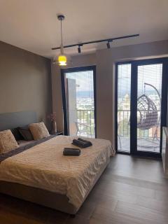 2 Cozy Retreat by Tbilisi Top Attractions - 5
