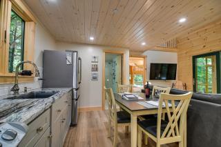Tree House with Hot Tub Near Sunday River Resort! - 2