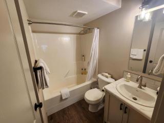 Riverside Way by Fernie Lodging Company - 6