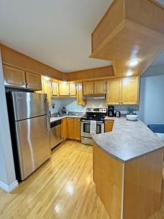 Bright Modern Home in Downtown St Johns - Saint-Jean - 6