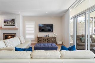 The Lake House - Lakefront Oasis At Murrays Beach! - 1