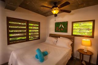 Camp Bay Lodge - 7