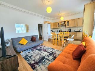 Beautiful Kensington Home with 4 beds, only 3 Minutes walk to Earls Court Station - Londra - 1