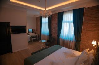 Strindberg Boutique Hotel - 8