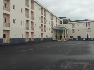 Rhocharls Hotel and Suites Limited - Mama - 0