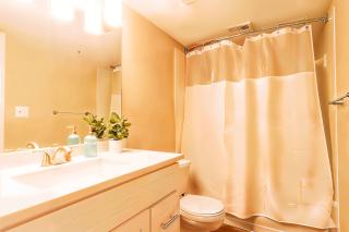 Boulevard Stays Cozy Suite Access to Pool Gym & Parking - Arlington - 2