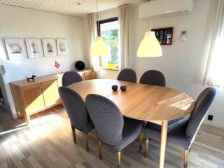 Cosy Holiday House Near Child Friendly Beach - Bogense - 1