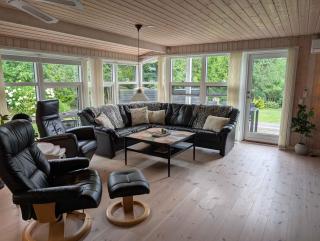 Charming Cottage With Large Fenced Garden - Løgstør - 8