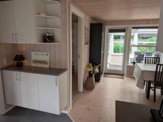 Charming Cottage With Large Fenced Garden - Løgstør - 2