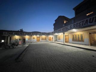 Velvet Pine Appartment - Abbottabad - 2