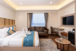 Hotel Rajnandani Palace - Walkable Distance from Ram Mandir Ayodhya - 0