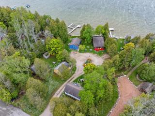 Sunset Shores - Kangaroo Kabin #6 by Simple Life Rentals - 8