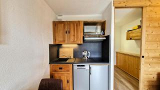 Résidence Iris - Studio entièrement rénové avec cabine · Centre station · Balcon MAE-4504 - Magland - 7