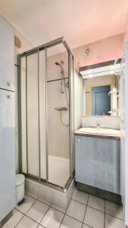 Résidence Iris - Studio entièrement rénové avec cabine · Centre station · Balcon MAE-4504 - Magland - 3