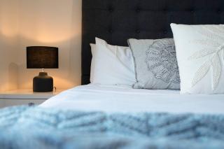 206 Funky Executive Studio Cbd Ac - Perth - 9