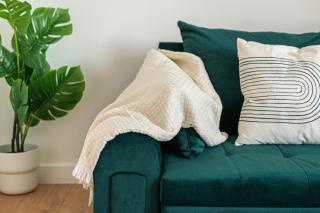 Modern 2-Bed Apartment with Superfast Wi-Fi Near Vauxhall & Nine Elms Stations - 1