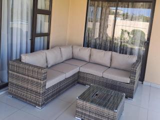 River Valley Guest House - 8