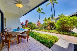 50 Feet to Ocean Kona Deluxe Ground-Floor Unit! - 9