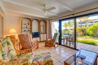 50 Feet to Ocean Kona Deluxe Ground-Floor Unit! - 5