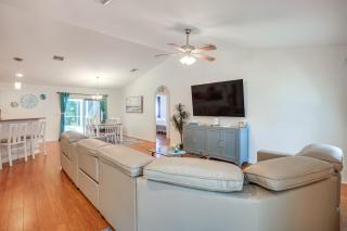 Game Room & Hot Tub: Easy Cape Coral Adventures - 6