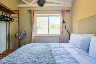 New 4 bdrm Mount Retreat, Hout Bay, Off grid no loadshedding - Hout Bay - 6