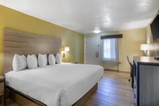 SureStay by Best Western Chambers Petrified Forest - Chambers - 3