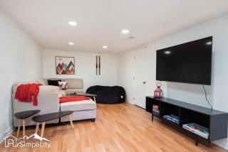 Cozy 4br Retreat W Arcade & Outdoor Space - 7