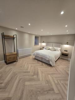 Modern Retreat near Aberaeron - Luxe 1 bed Escape - Ciliau-Aeron - 1