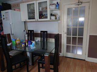 9 Abbey Road - Wainscot - 1