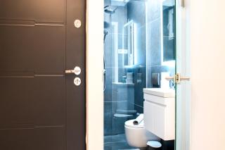 Six Lamps At Masarykova - 7