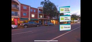 Big Apartment Free Wifi Gated Parking Aircon - Adelaide - 8