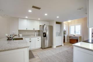 < 1 Mi to Fort Myers Beach: Bayfront Condo w/ Pool - 1