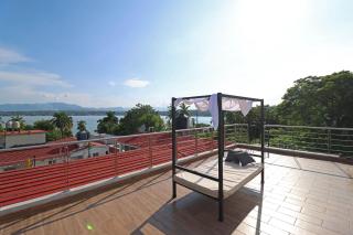 Uncle Roy's house - 5