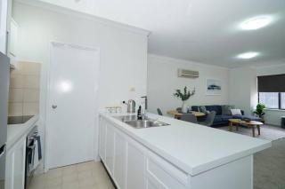 Classic East Perth - Close To Optus Stadium - Perth - 6