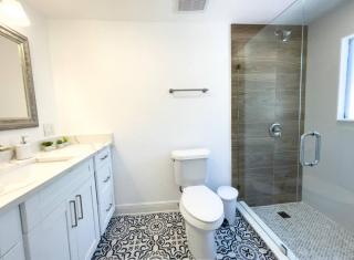 Calming And Renovated Near Dt St Pete Pier 2 King - St. Petersburg - 2
